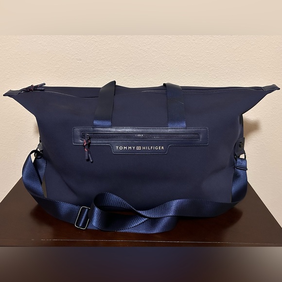 Casual Metal Logo Duffle Bag | Bags | Tommy Hilfiger Tommy Hilfiger, navy blue, weekender bag.